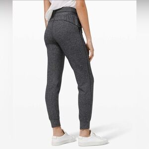 Lululemon Ready to Rulu Womens Jogger Pants Sz 8 Black Grey Heather